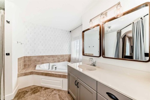 2 Tuscany Estates Crescent Nw, Calgary, AB - Indoor Photo Showing Bathroom