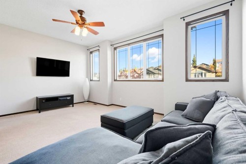 155 Sunset Close, Cochrane, AB - Indoor Photo Showing Other Room