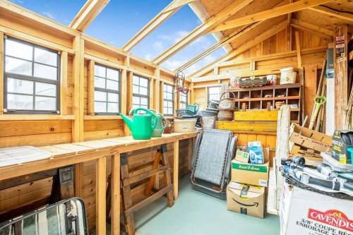 85 Bridleridge Road Sw, Calgary, AB - Indoor