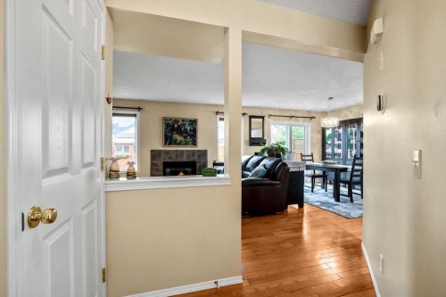 85 Bridleridge Road Sw, Calgary, AB - Indoor