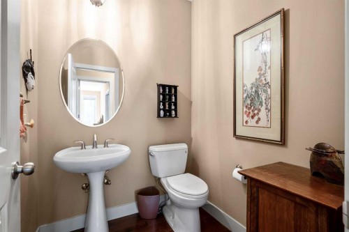 116 Wentworth Square Sw, Calgary, AB - Indoor Photo Showing Bathroom