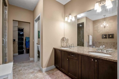 116 Wentworth Square Sw, Calgary, AB - Indoor Photo Showing Bathroom
