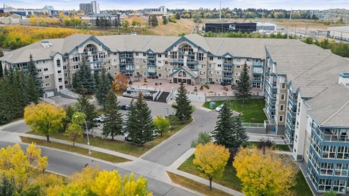 404-7239 Sierra Morena Boulevard Sw, Calgary, AB - Outdoor With Facade With View