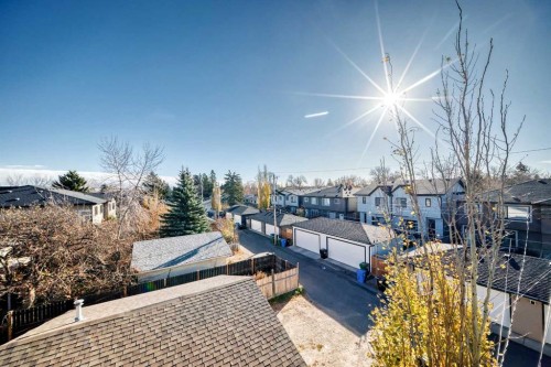 2-413 25 Avenue Ne, Calgary, AB - Outdoor