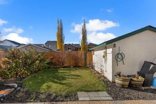 87 Coventry Road Ne, Calgary, AB - Outdoor