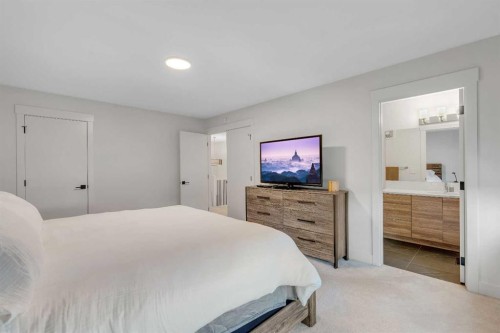 941 Cobblemore Common Sw, Airdrie, AB - Indoor Photo Showing Bedroom