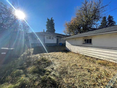 2424 17 Avenue Sw, Calgary, AB - Outdoor