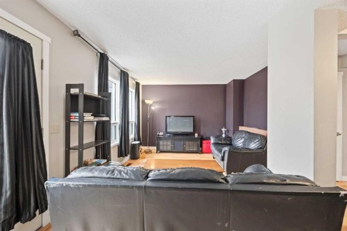 502 Signal Hill Green Sw, Calgary, AB - Indoor