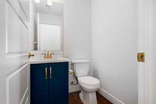 4341 Seton Drive Se, Calgary, AB - Indoor Photo Showing Bathroom