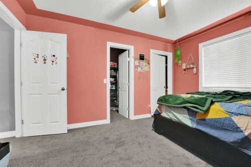185 Tarawood Place Ne, Calgary, AB - Indoor Photo Showing Bedroom