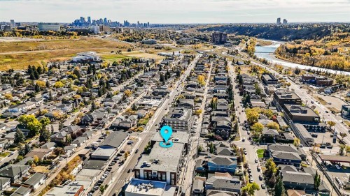 308-1899 45 Street Nw, Calgary, AB - Outdoor With View