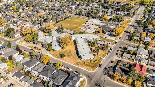 308-1899 45 Street Nw, Calgary, AB - Outdoor With View