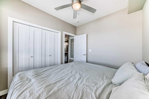 207-40 Walgrove Walk Se, Calgary, AB - Indoor Photo Showing Bedroom