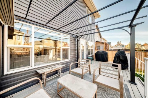 4 Bethune Way, Carstairs, AB - Outdoor With Deck Patio Veranda With Exterior