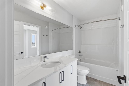 132 Lewiston Drive Ne, Calgary, AB - Indoor Photo Showing Bathroom