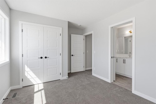 132 Lewiston Drive Ne, Calgary, AB - Indoor