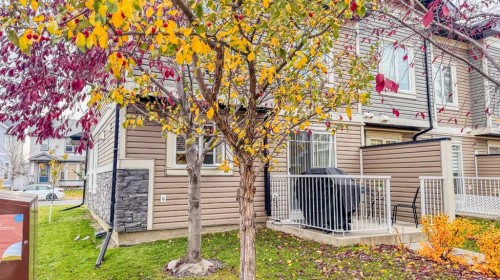 103 Prestwick Villas Se, Calgary, AB - Outdoor