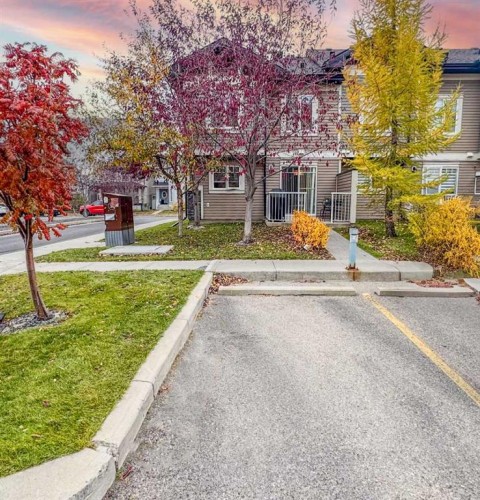 103 Prestwick Villas Se, Calgary, AB - Outdoor