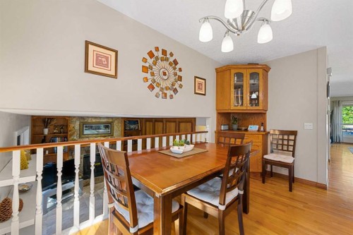 7 Bernard Court Nw, Calgary, AB - Indoor Photo Showing Dining Room
