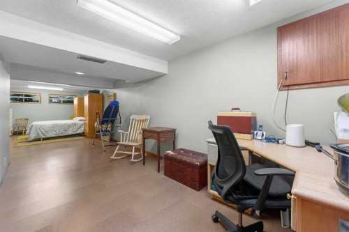 7 Bernard Court Nw, Calgary, AB - Indoor Photo Showing Office