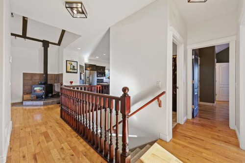 39 Valarosa Drive, Didsbury, AB - Indoor Photo Showing Other Room