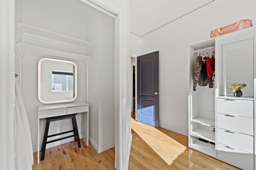 39 Valarosa Drive, Didsbury, AB - Indoor Photo Showing Other Room