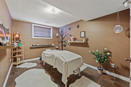 39 Valarosa Drive, Didsbury, AB - Indoor Photo Showing Other Room