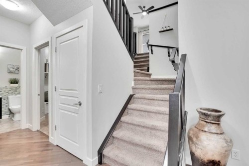 142 Luxstone View Sw, Airdrie, AB - Indoor Photo Showing Other Room