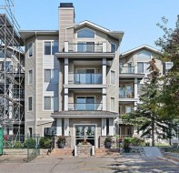 212-369 Rocky Vista Park NW Calgary, AB T3G 5K7