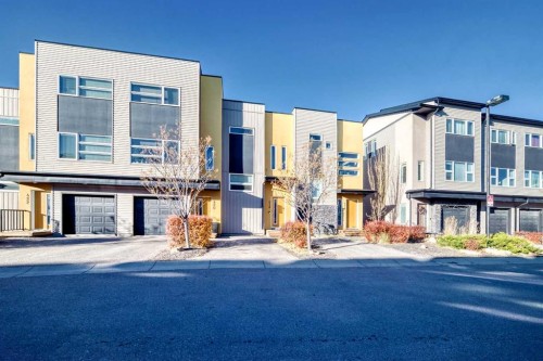 418 Covecreek Circle Ne, Calgary, AB - Outdoor