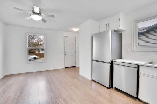 56 Castleglen Crescent Ne, Calgary, AB - Indoor Photo Showing Kitchen