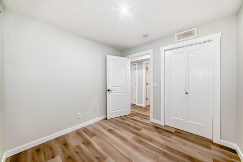 26 Lavender Drive Se, Calgary, AB - Indoor Photo Showing Other Room