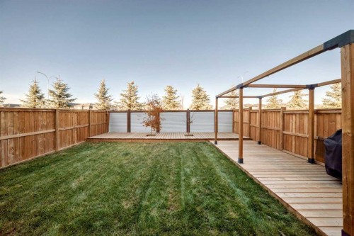 26 Lavender Drive Se, Calgary, AB - Outdoor