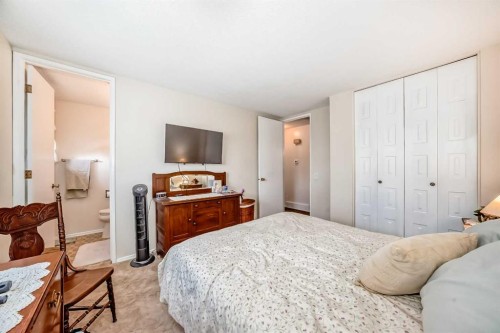 9 Maple Place, Strathmore, AB - Indoor Photo Showing Bedroom