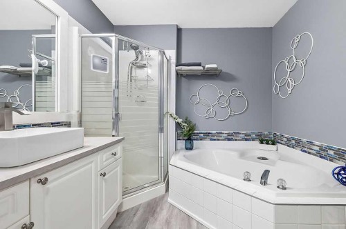 60 Cimarron Meadows Road, Okotoks, AB - Indoor Photo Showing Bathroom