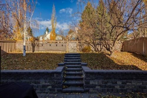 107 Sierra Nevada Close Sw, Calgary, AB - Outdoor