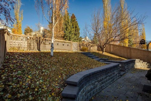 107 Sierra Nevada Close Sw, Calgary, AB - Outdoor