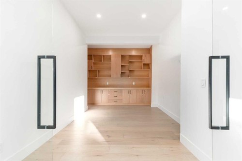 18 Damkar Drive, Rural Rocky View County, AB - Indoor Photo Showing Other Room