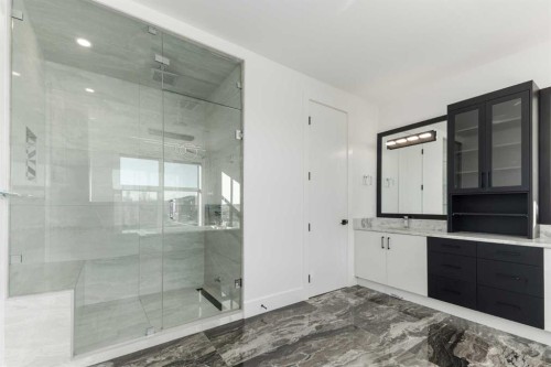 18 Damkar Drive, Rural Rocky View County, AB - Indoor Photo Showing Bathroom