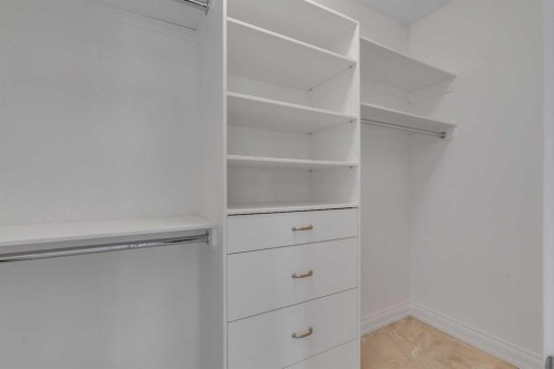 5512 Baroc Road Nw, Calgary, AB - Indoor With Storage