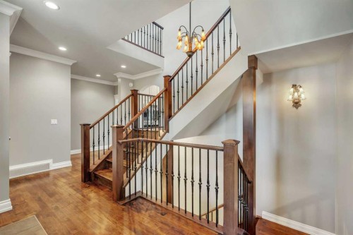 5512 Baroc Road Nw, Calgary, AB - Indoor Photo Showing Other Room