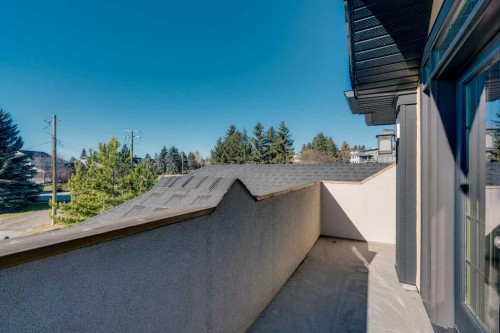 5512 Baroc Road Nw, Calgary, AB - Outdoor