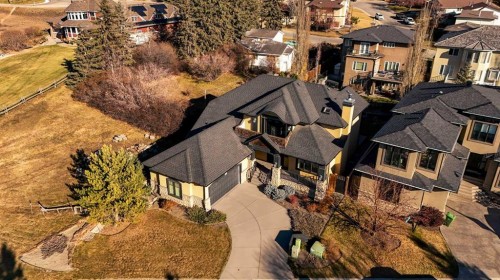 5512 Baroc Road Nw, Calgary, AB - Outdoor