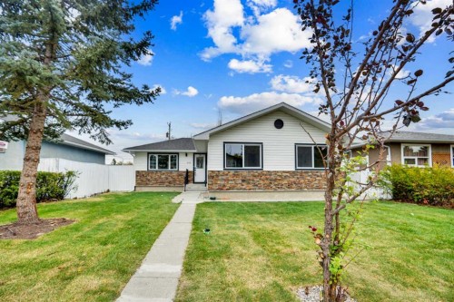 6116 Buckthorn Road Nw, Calgary, AB - Outdoor