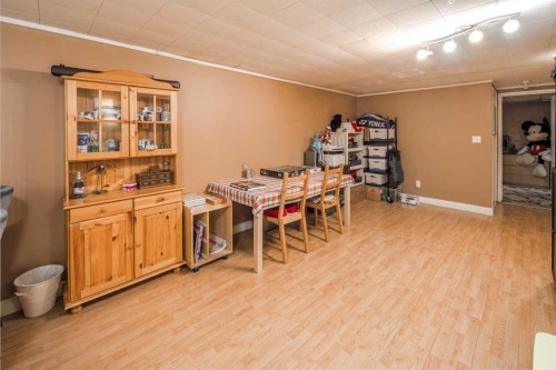 112 Shawmeadows Crescent Sw, Calgary, AB - Indoor