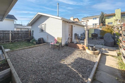 112 Shawmeadows Crescent Sw, Calgary, AB - Outdoor