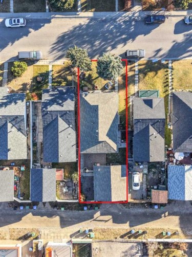 112 Shawmeadows Crescent Sw, Calgary, AB - Outdoor