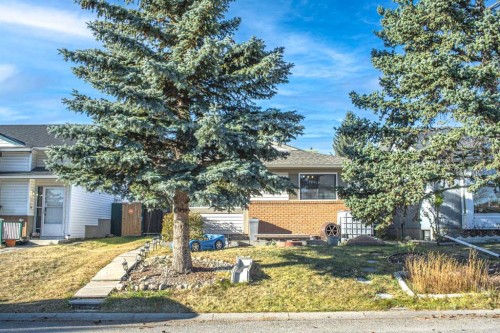 112 Shawmeadows Crescent Sw, Calgary, AB - Outdoor
