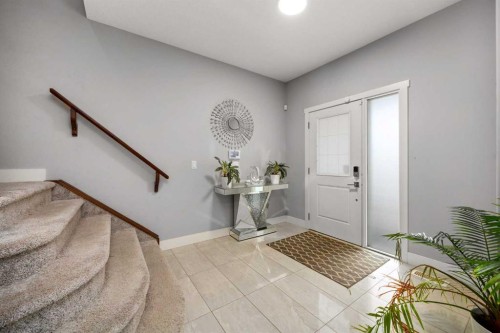 106 Baysprings Gardens Sw, Airdrie, AB - Indoor Photo Showing Other Room