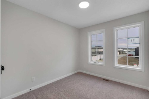31 Sugarsnap Gardens Se, Calgary, AB - Indoor Photo Showing Other Room